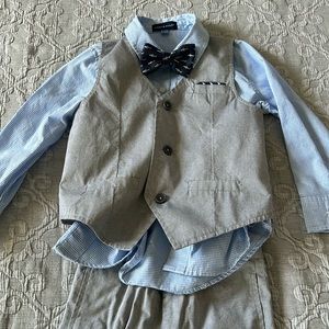 Andy & Evan boys suit